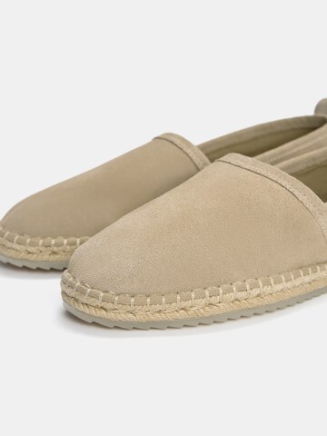Chaussure basse Pull&Bear en beige