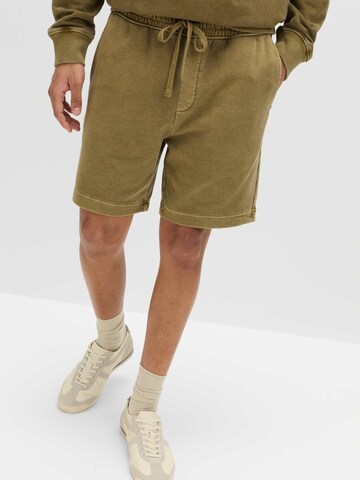 Marks & Spencer Regular Broek in Groen