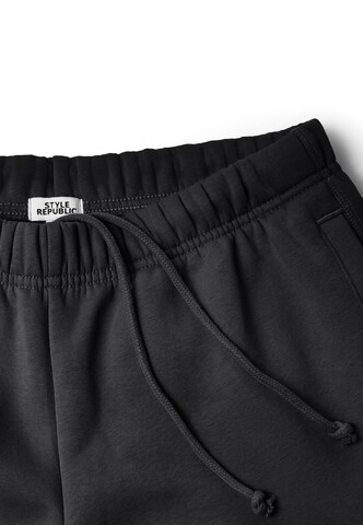 Regular Pantalon Style Republic en noir