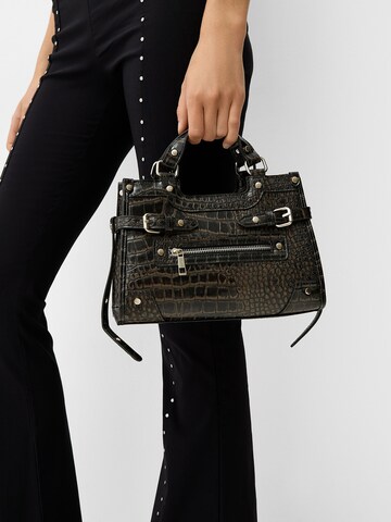 Bershka Handtasche in Schwarz