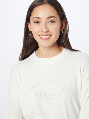 T-shirt Abercrombie & Fitch en blanc