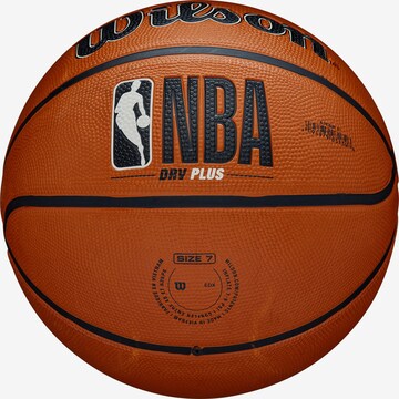 WILSON Ball 'NBA Drv Plus 5' in Brown