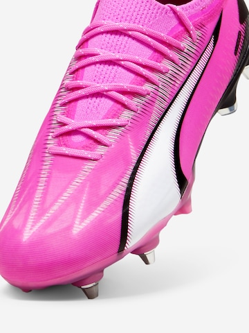 Chaussure de foot 'Ultra Ultimate MxSg' PUMA en rose