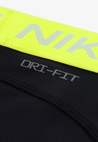 Nike Sportswear - Skinny Pantalón en negro