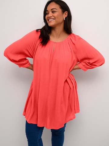 KAFFE CURVE Tunic 'Ami' in Red: front