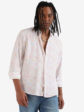 Campus Sutra Comfort fit Button Up Shirt 'Declan' in Pink: front