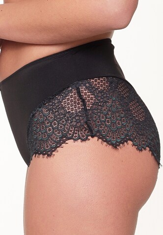 LingaDore Boyshorts in Black