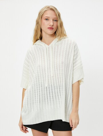 Koton Sweater in Beige: front
