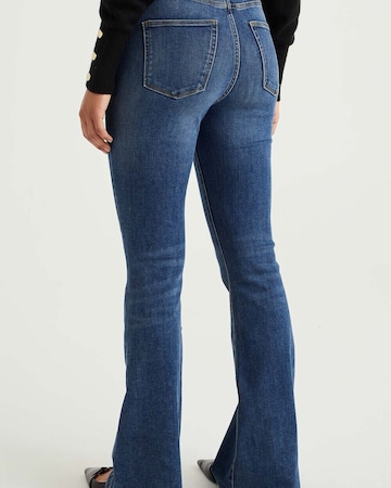 WE Fashion Flared Jeans in Blue