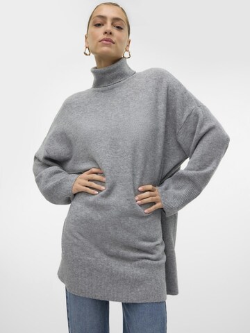 VERO MODA Pullover 'NINNA' i grå