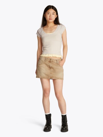 T-shirt Tommy Jeans en blanc