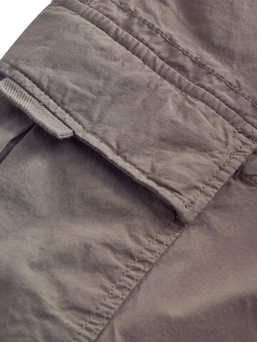 Tapered Pantaloni cargo di Next in marrone