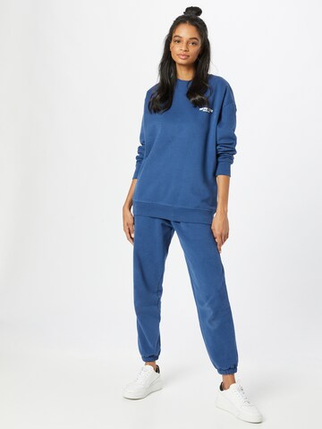 PARI - Sweatshirt 'SPORTS CLUB' em azul