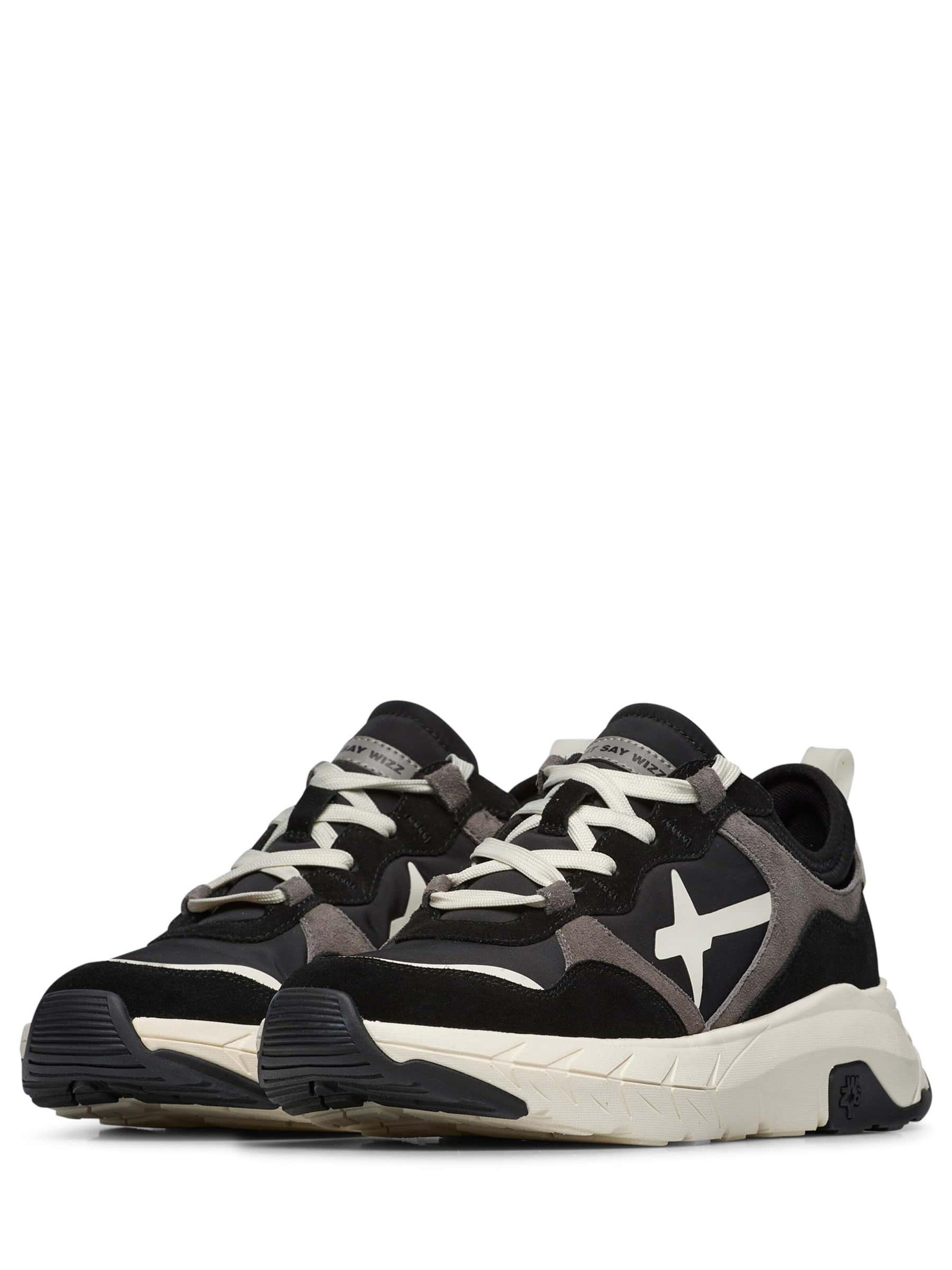 W6YZ Platform trainers 'NEXT-M.' in Black