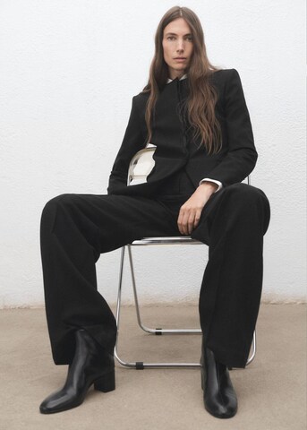 MANGO Ankle Boots in Black