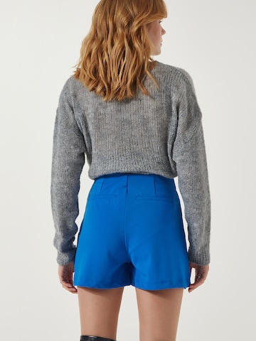 Happiness İstanbul Rok in Blauw