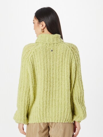 Smith&Soul Pullover in Gelb