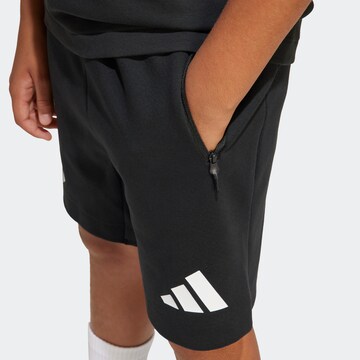 ADIDAS SPORTSWEAR Свободный крой Спортивные штаны 'ZNE' в Черный