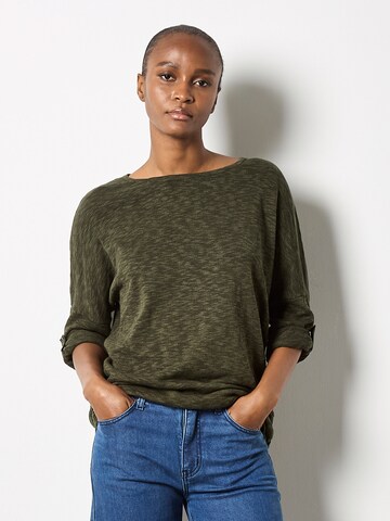 Pull-over Apricot en vert : devant