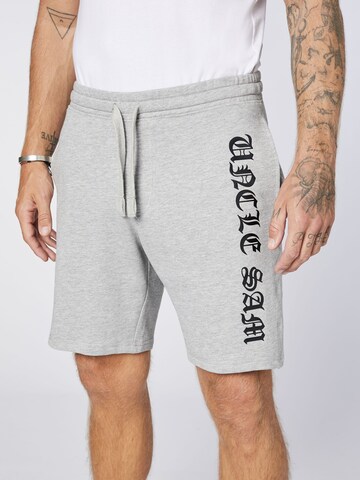 UNCLE SAM Regular Pants in Grey