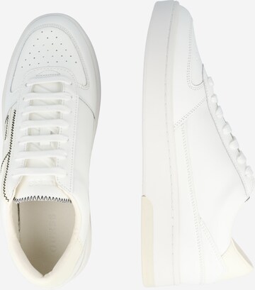 Sneaker low 'Silea' de la GUESS pe alb