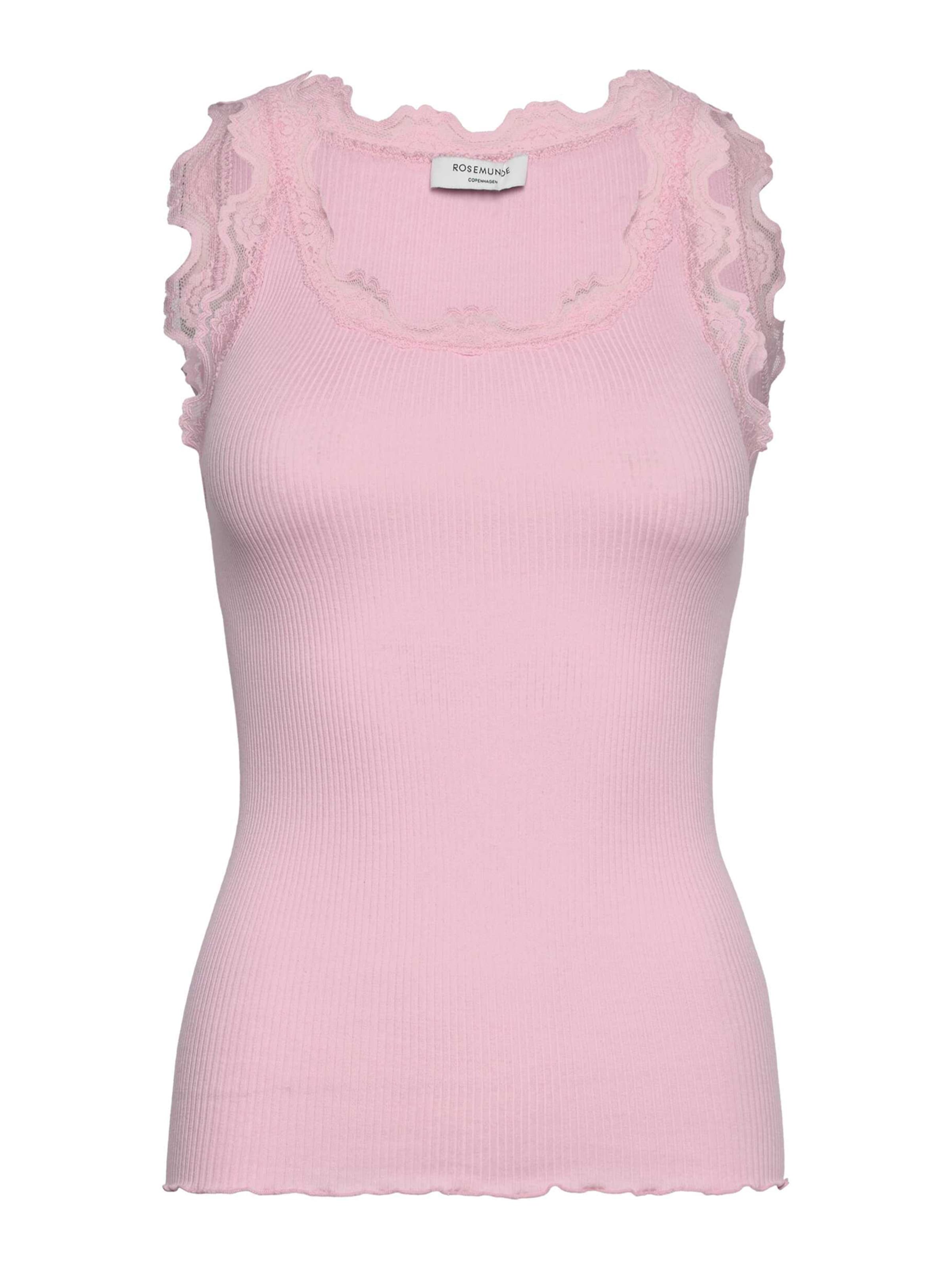 rozā rosemunde Topiņš: no priekšpuses