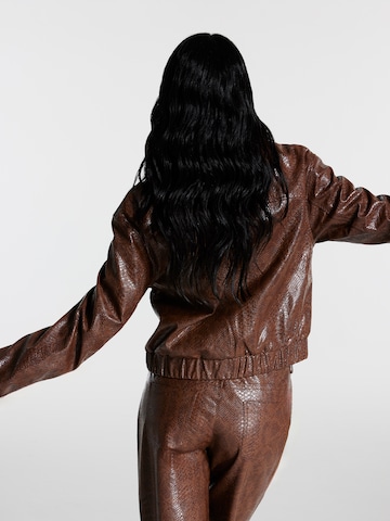 ABOUT YOU x Chiara Biasi Between-Season Jacket 'Alita' in Brown