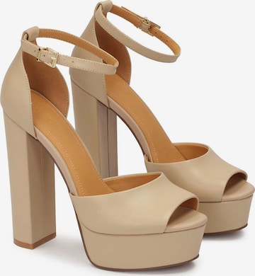 Sandalo di Kazar in beige