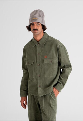 Regular fit Camicia 'Ranger' di Prohibited in verde: frontale