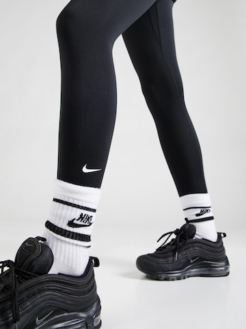 NIKE Skinny Sportbroek 'ONE' in Zwart