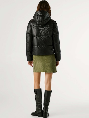 Veste d’hiver 'Sussy' Pepe Jeans en noir