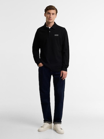 Barbour Shirt in Black