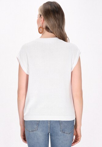 usha FESTIVAL Sweater in White