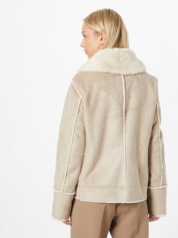 Amber & June Between-season jacket in Beige