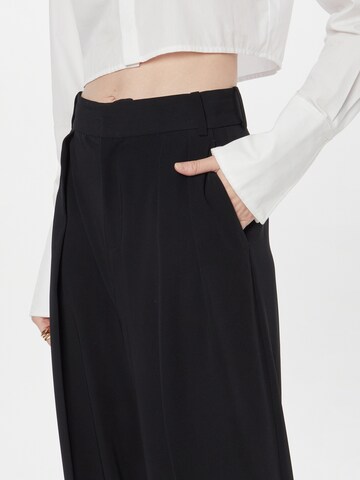 Wide Leg Pantalon à pince 'Natalya' InWear en noir