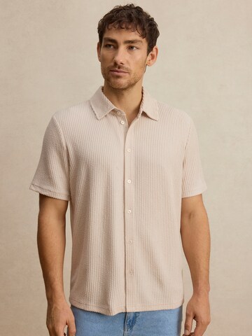 DAN FOX APPAREL Comfort Fit Hemd 'Albert' in Beige: Vorderseite