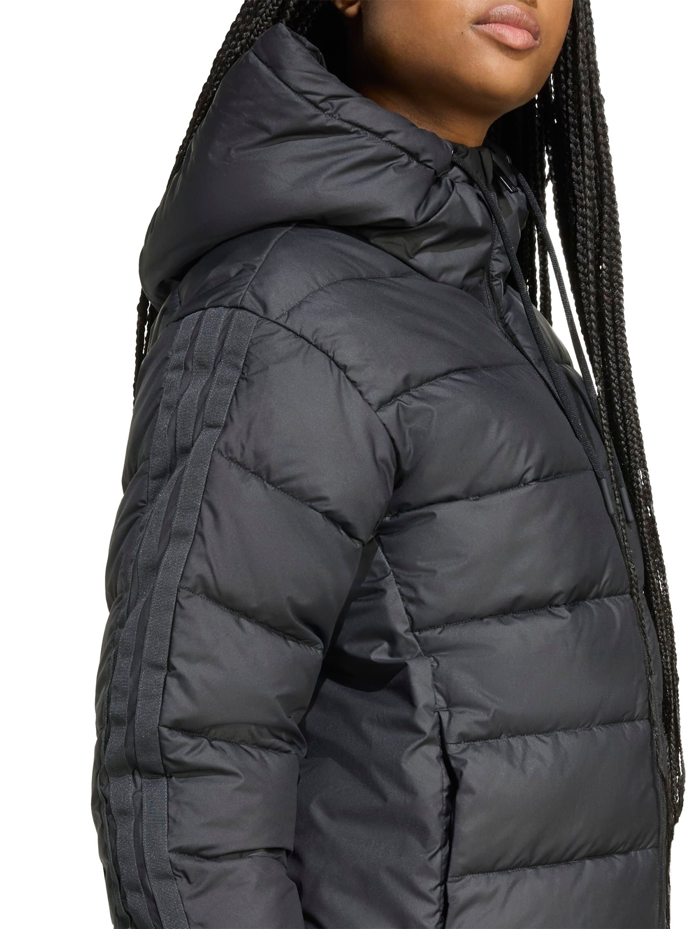 ADIDAS SPORTSWEAR Sportjas 'Essential' in Zwart