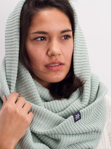 Manufaktur13 Tube Scarf in Green