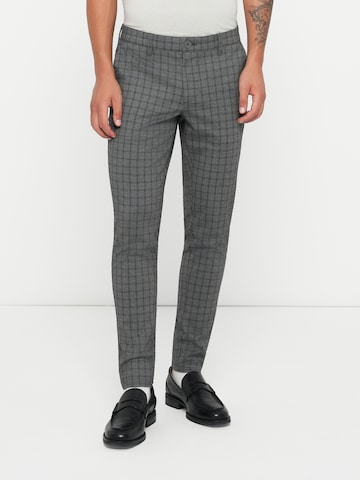 Only & Sons Slimfit Παντελόνι τσίνο 'ONSMARK' σε γκρι: μπροστά