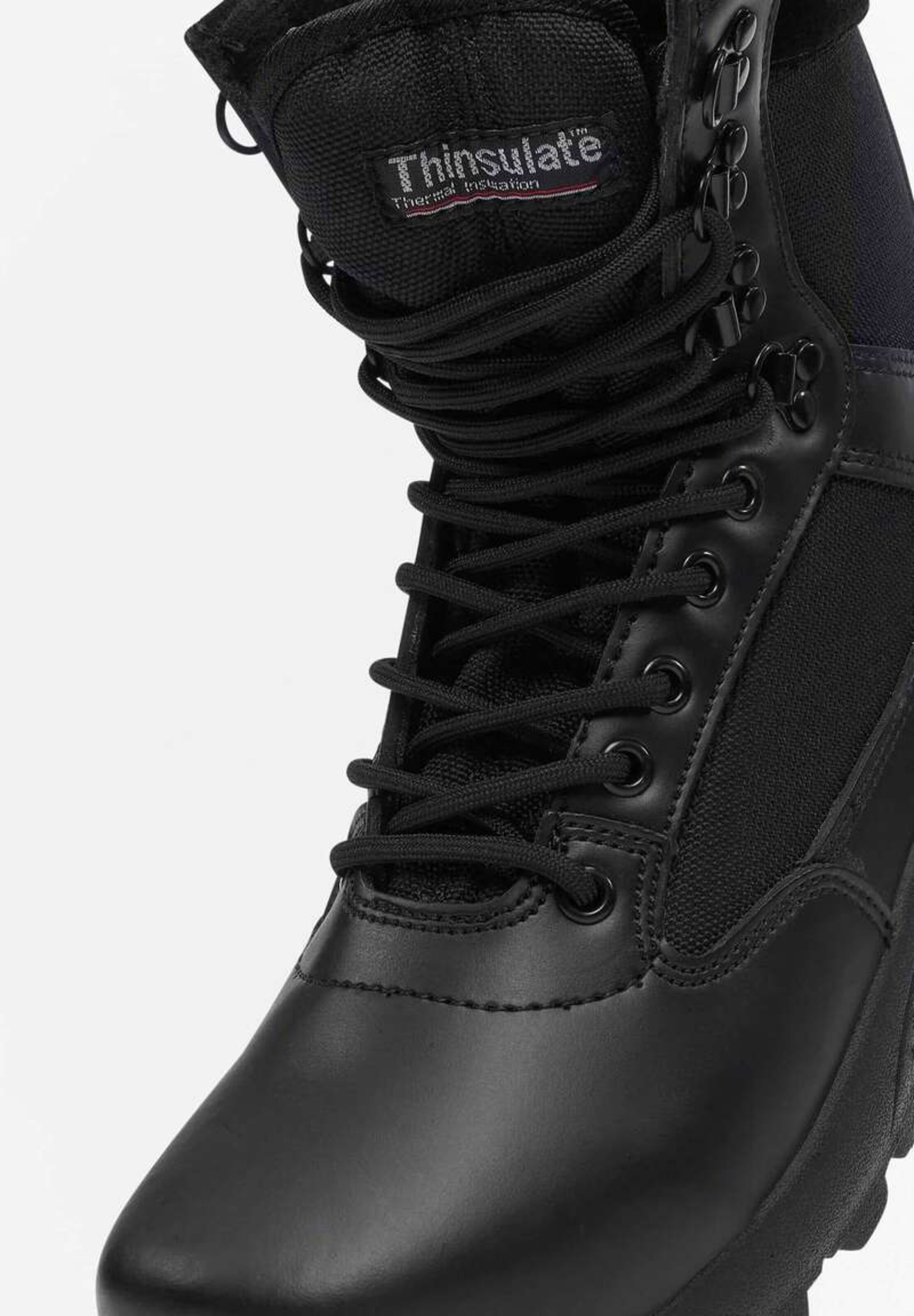 Brandit Lace-up boots in Black