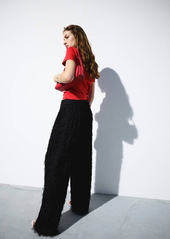 MANGO Regular Hose in Schwarz