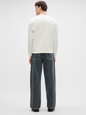 Calvin Klein Jeans Свитшот в Белый