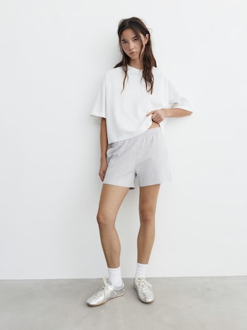 Pull&Bear Regular Панталон 'PACIFIC' в сиво: отпред