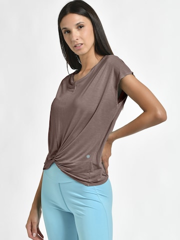 Maglietta di DEHA in marrone