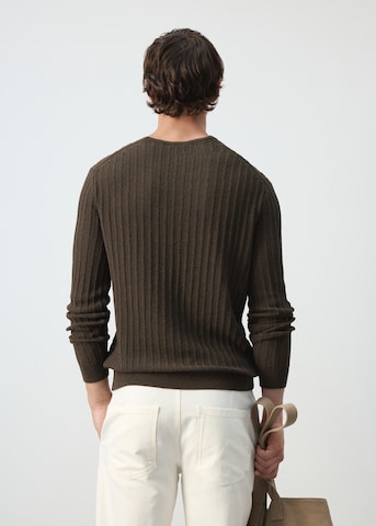 MANGO MAN Sweter w kolorze brązowy