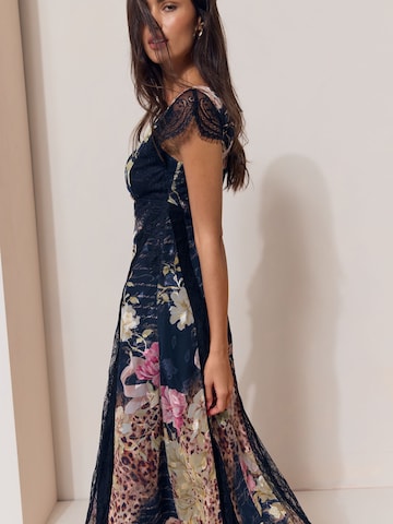 Lipsy - Vestido em azul
