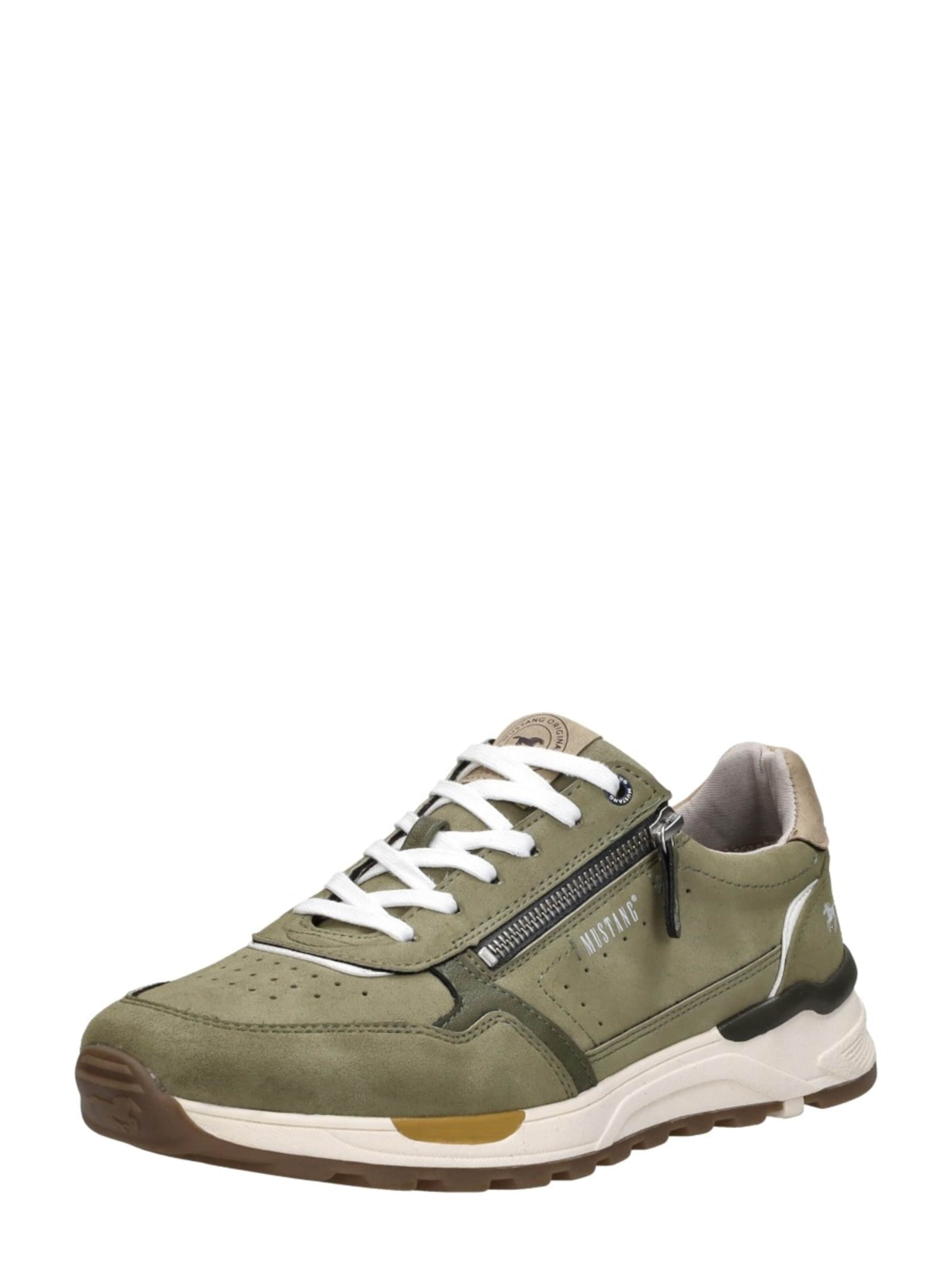 Baskets basses 'Sneakers Laag' MUSTANG en vert