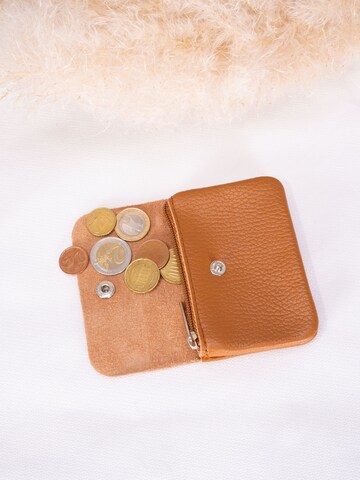 Seasons of April Portemonnee 'Mia' in Bruin