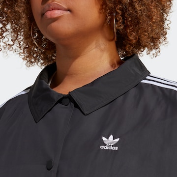 ADIDAS ORIGINALS Jacke in Schwarz