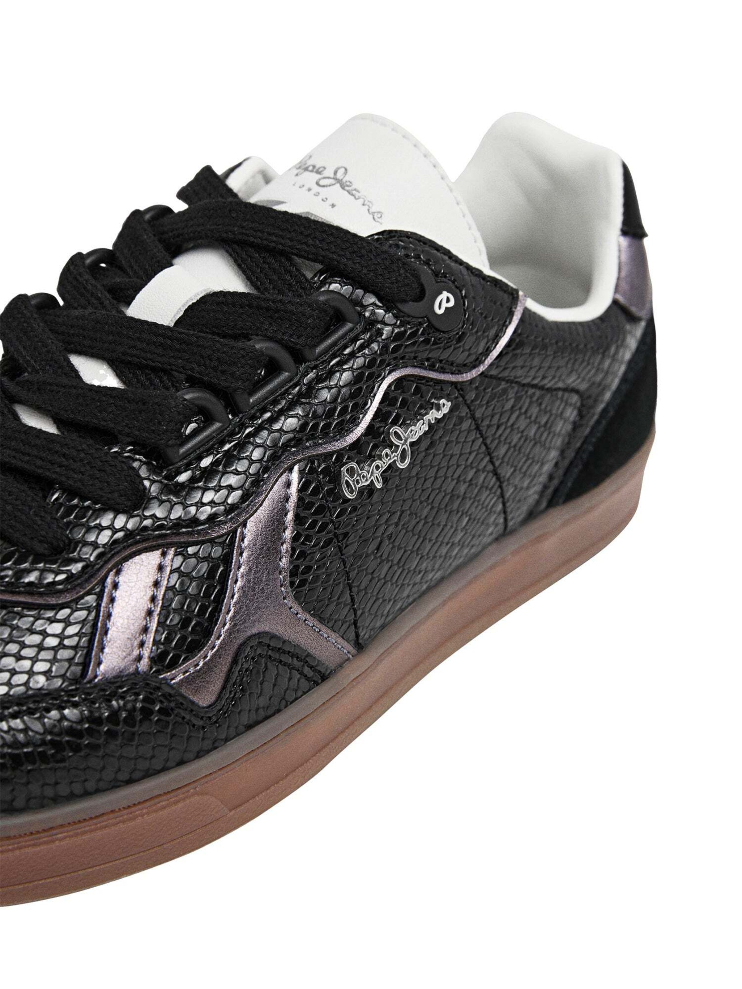 Sneaker bassa di Pepe Jeans in nero